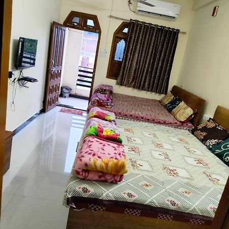 Hotel Maruti Palace Ujjain Eksteriør billede